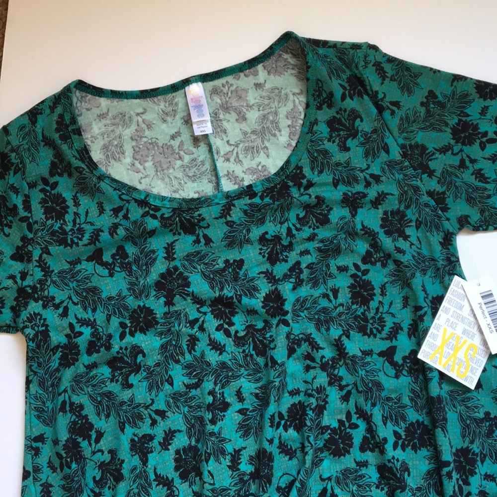 LuLaRoe Perfect T